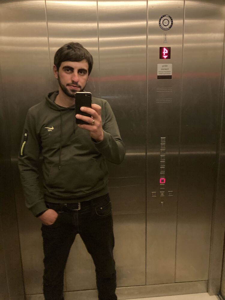  37471325  , 26 ,    