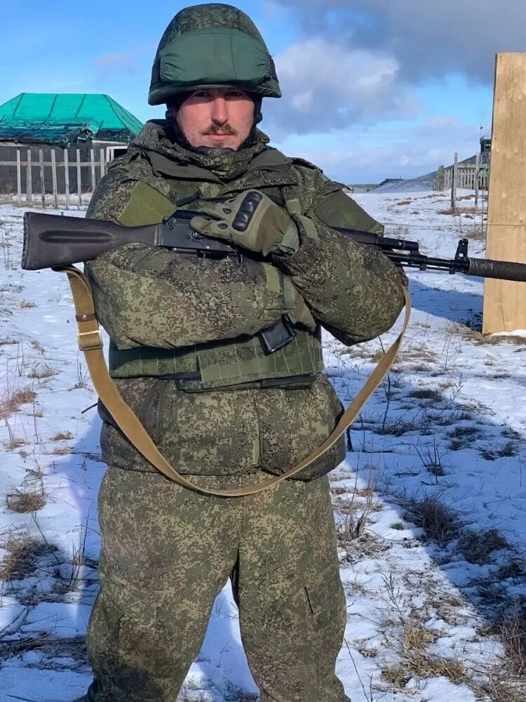  38773995  , 40 ,    --