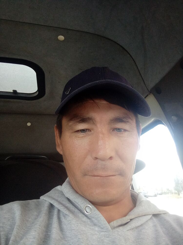  52603455  Gshshhs, 39 ,    