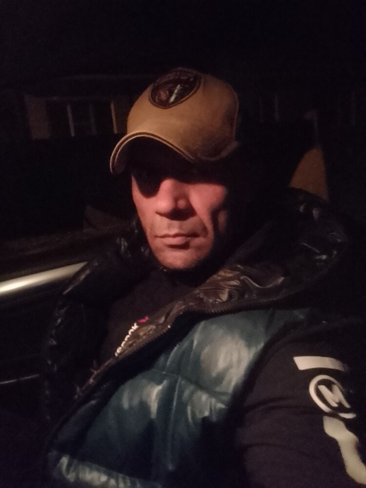  ,   Denis, 34 ,   ,   , c 