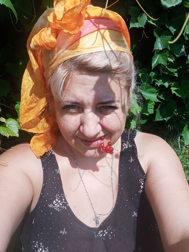  27951075  Natalya, 49 ,    