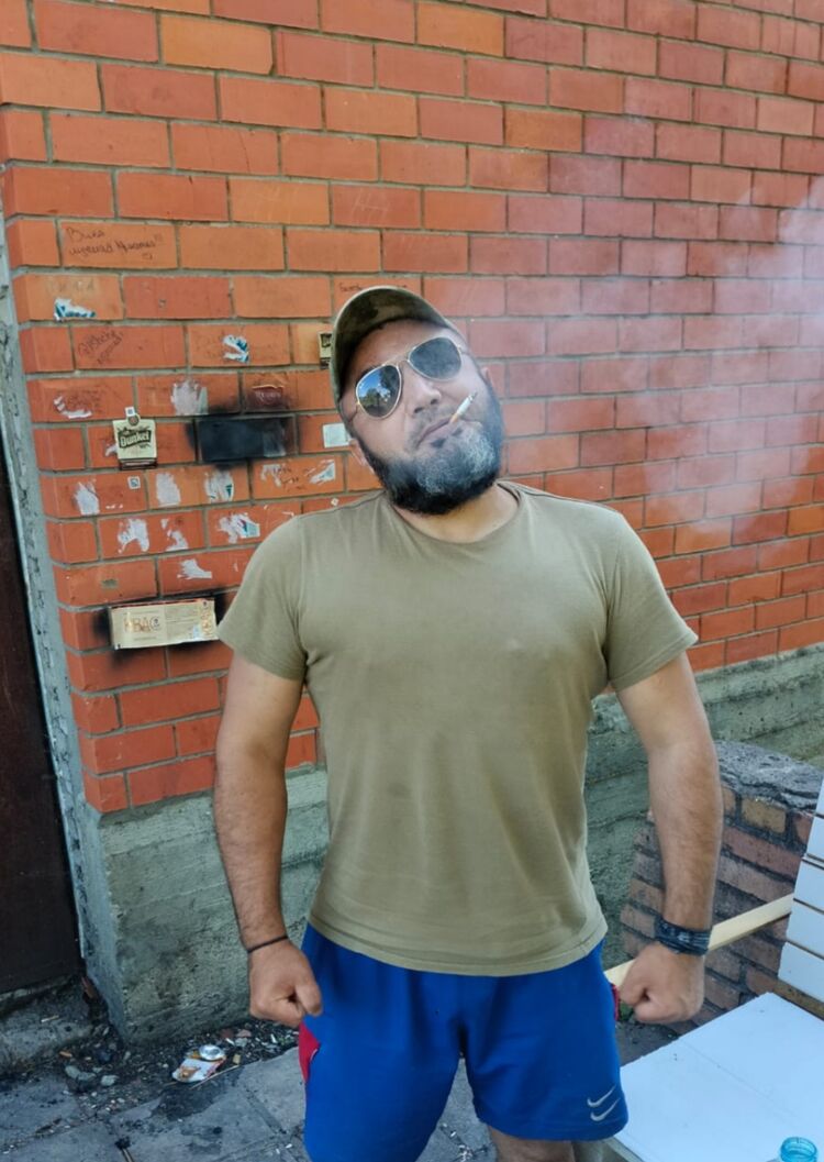  46193245  , 44 ,     