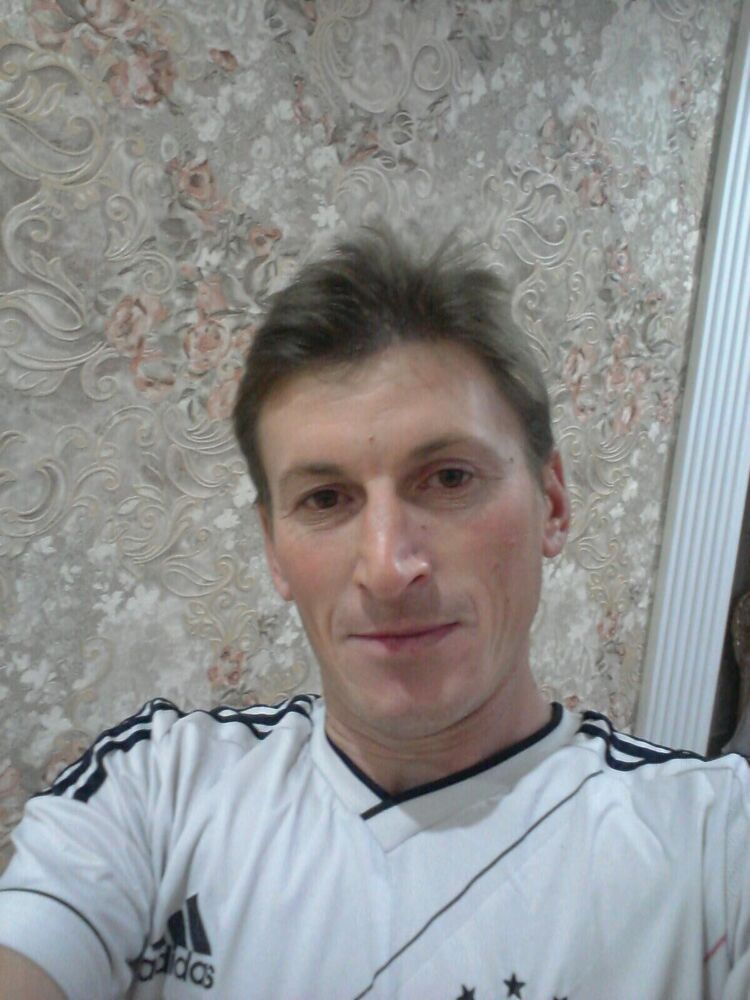  ,   Pavel, 37 ,   ,   , c 