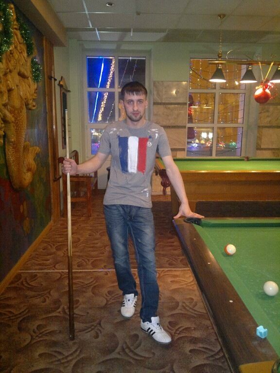  ,   Djony, 35 ,   , 