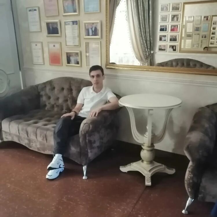  52134865  Edmon, 28 ,    --