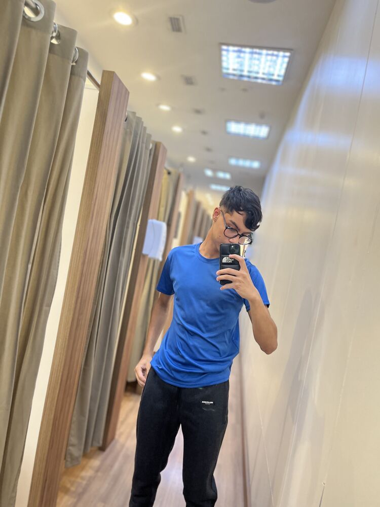  50264435  Daniel, 18 ,    