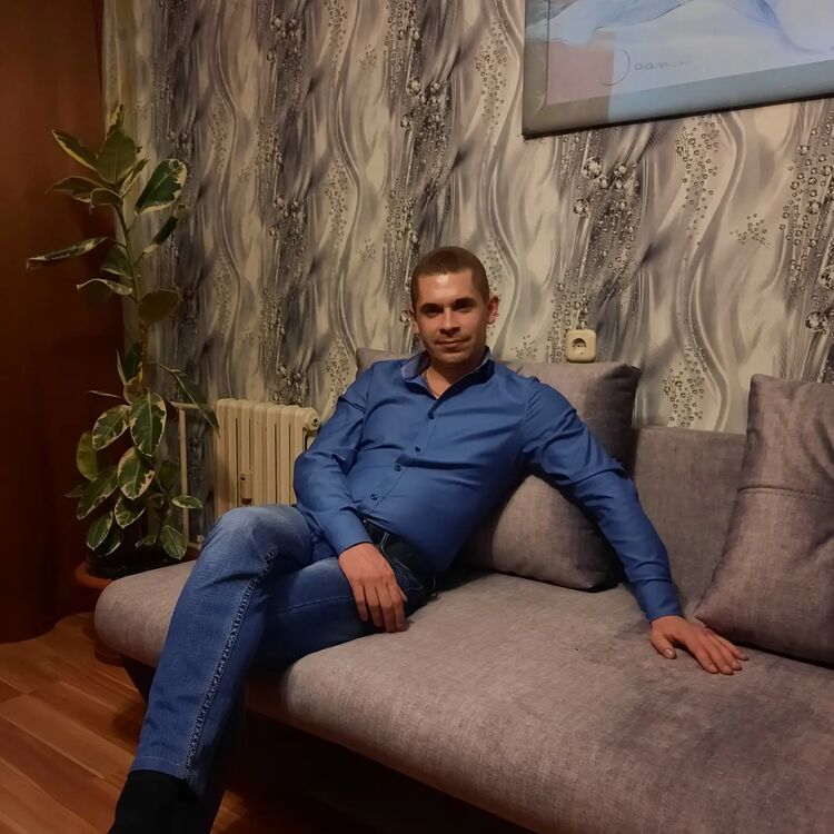  27762155  Andrey, 38 ,    