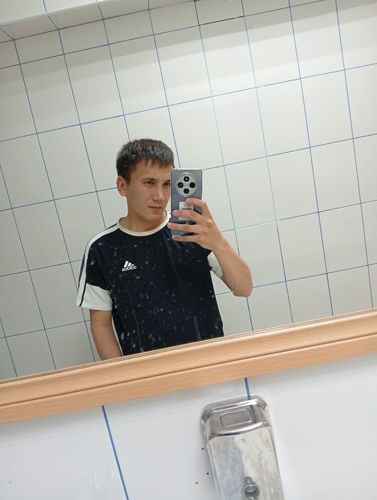  48788585  , 27 ,    