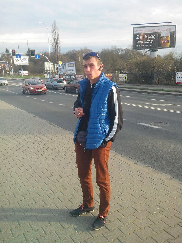  ,   Jurek, 28 ,   ,   , c 