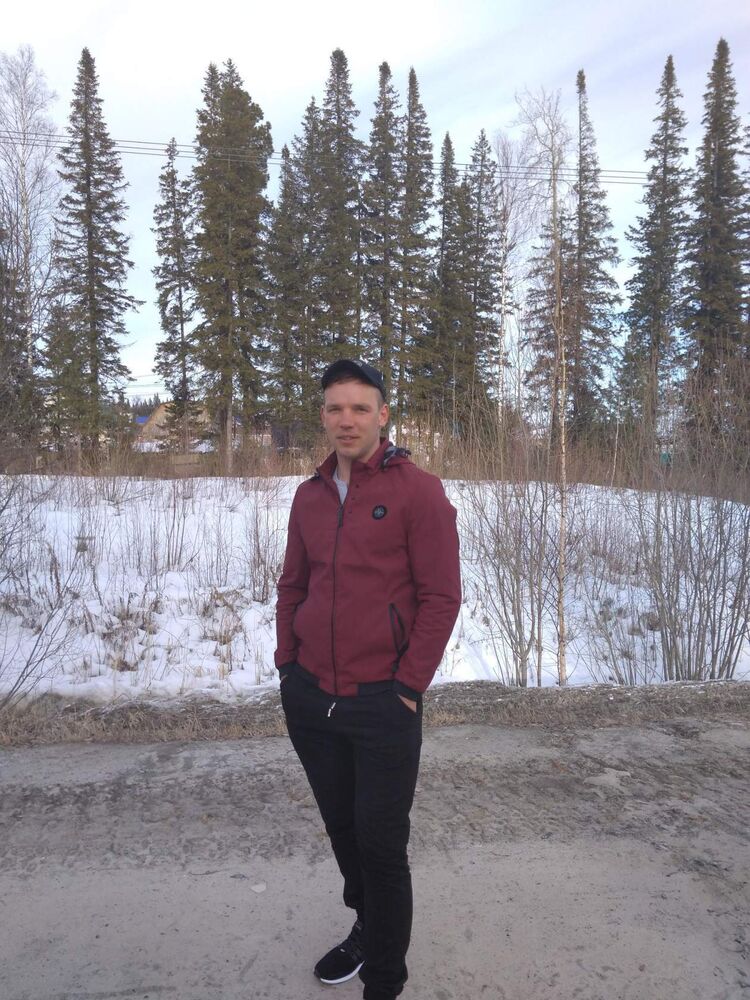  26601935  Denis, 30 ,    --