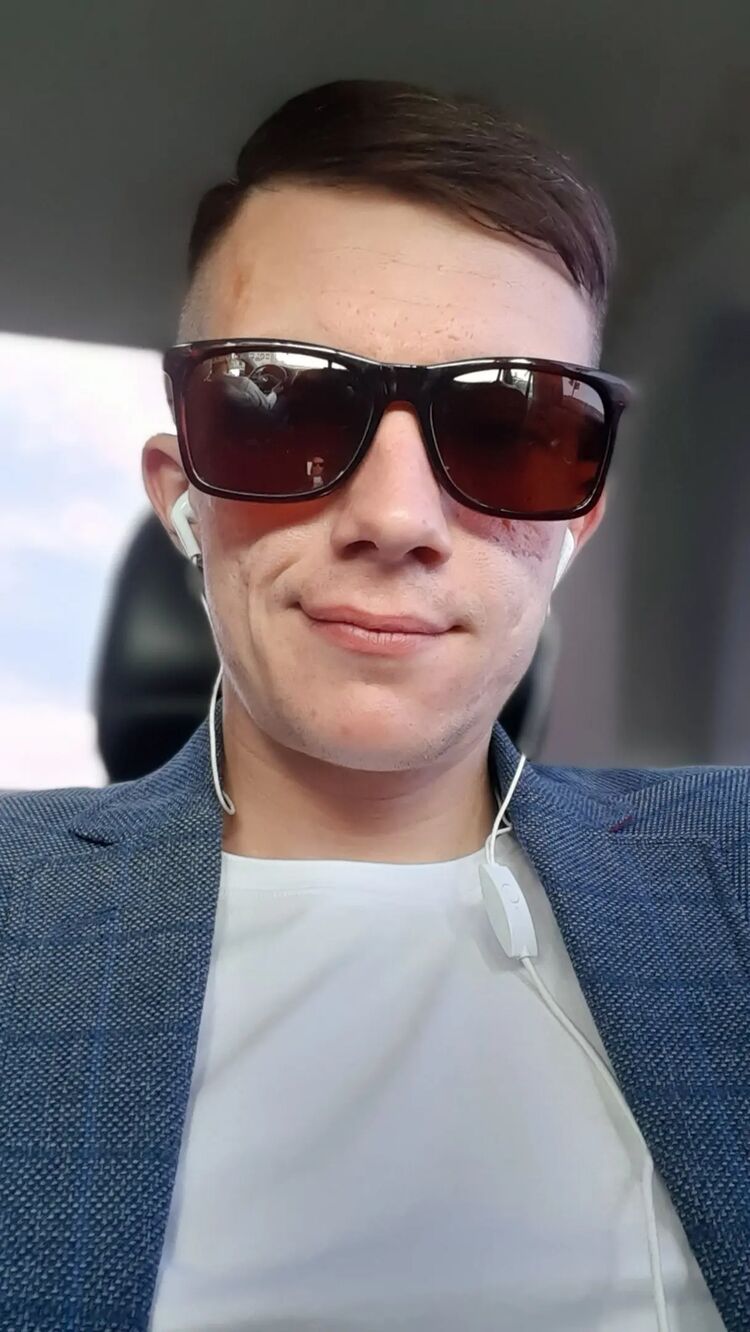  40361005  Vladimir, 32 ,    -