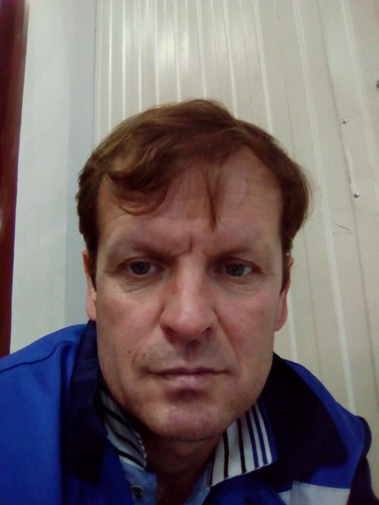  ,   Maksim, 49 ,   ,   , c 