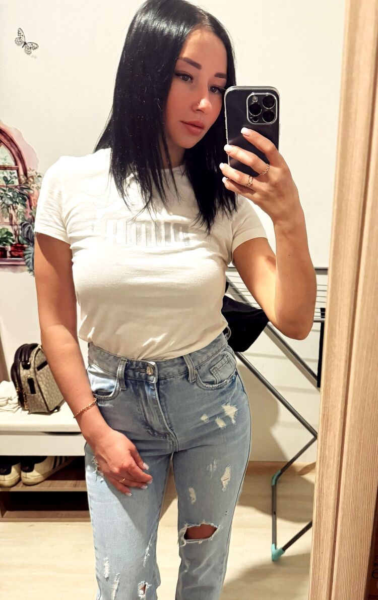  -,   , 32 ,   
