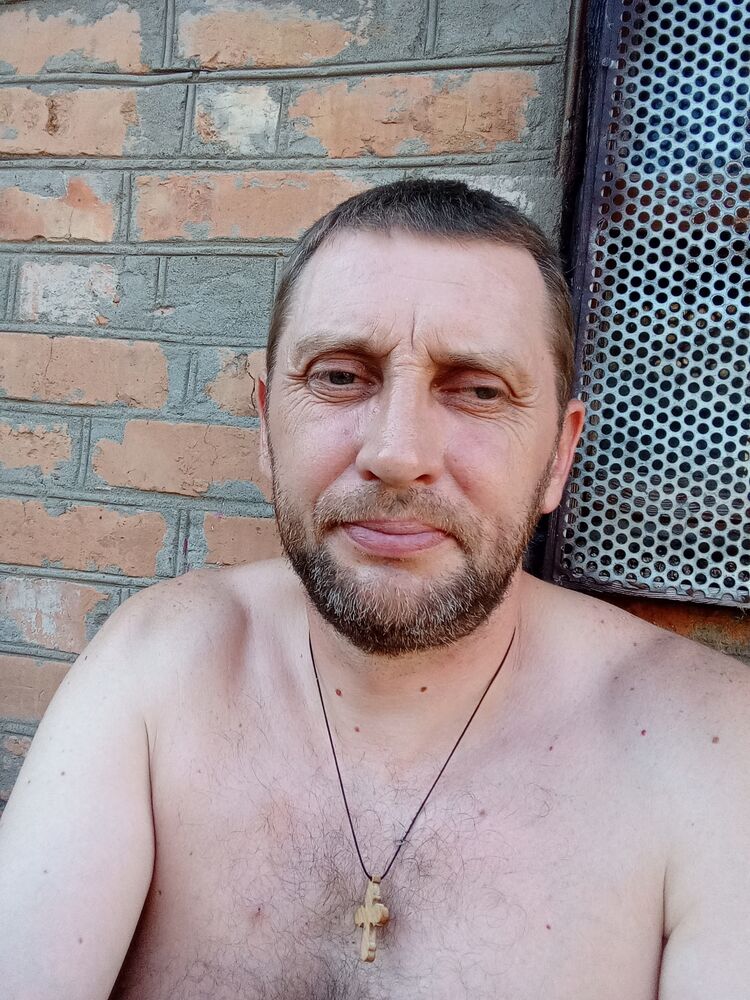  52426475  , 44 ,    