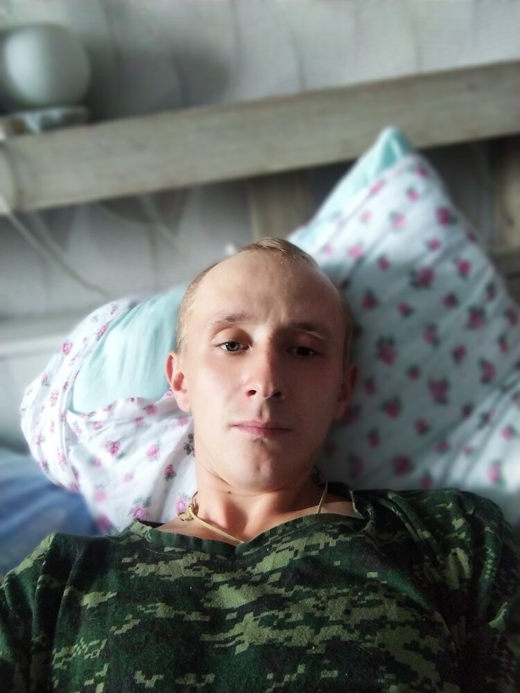  52988945  , 27 ,    