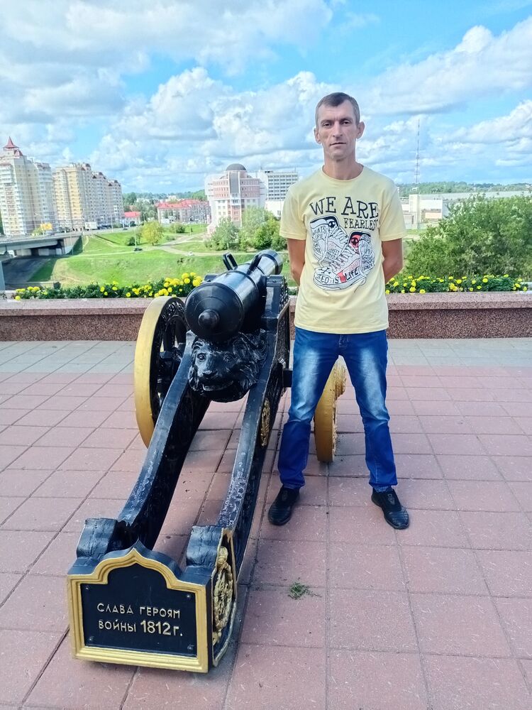  43056805  , 49 ,    