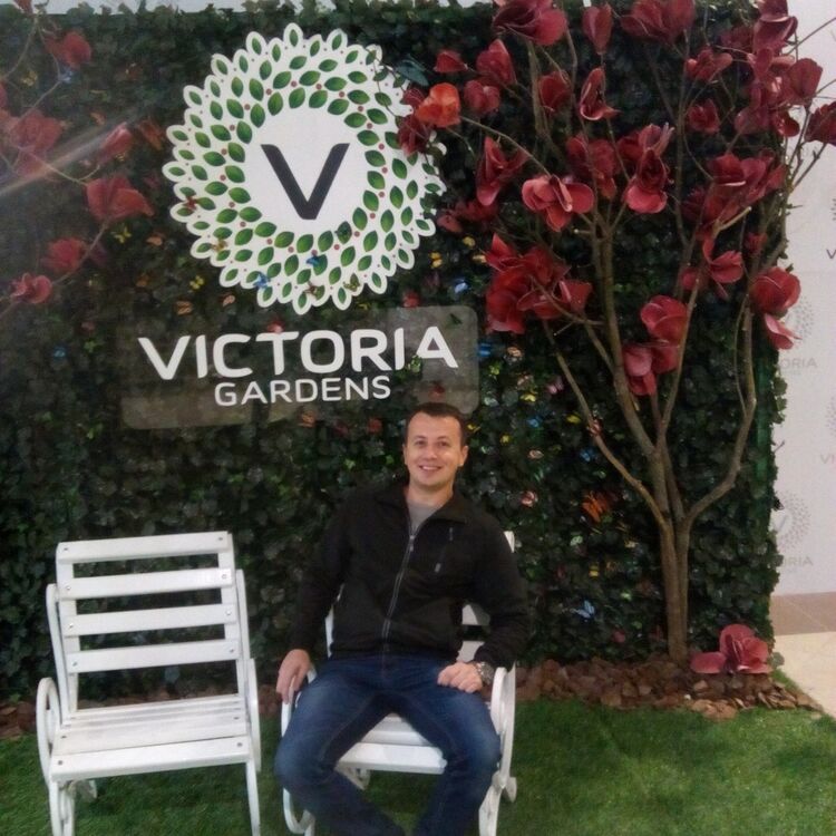  11758545  Victor, 33 ,    