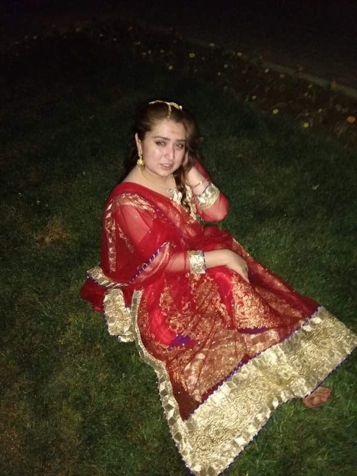  ,   Emine, 30 ,   ,   , c 