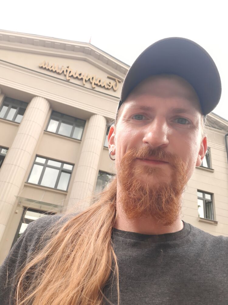  53153875  , 36 ,    