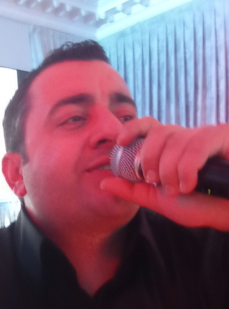  49288385  , 40 ,    
