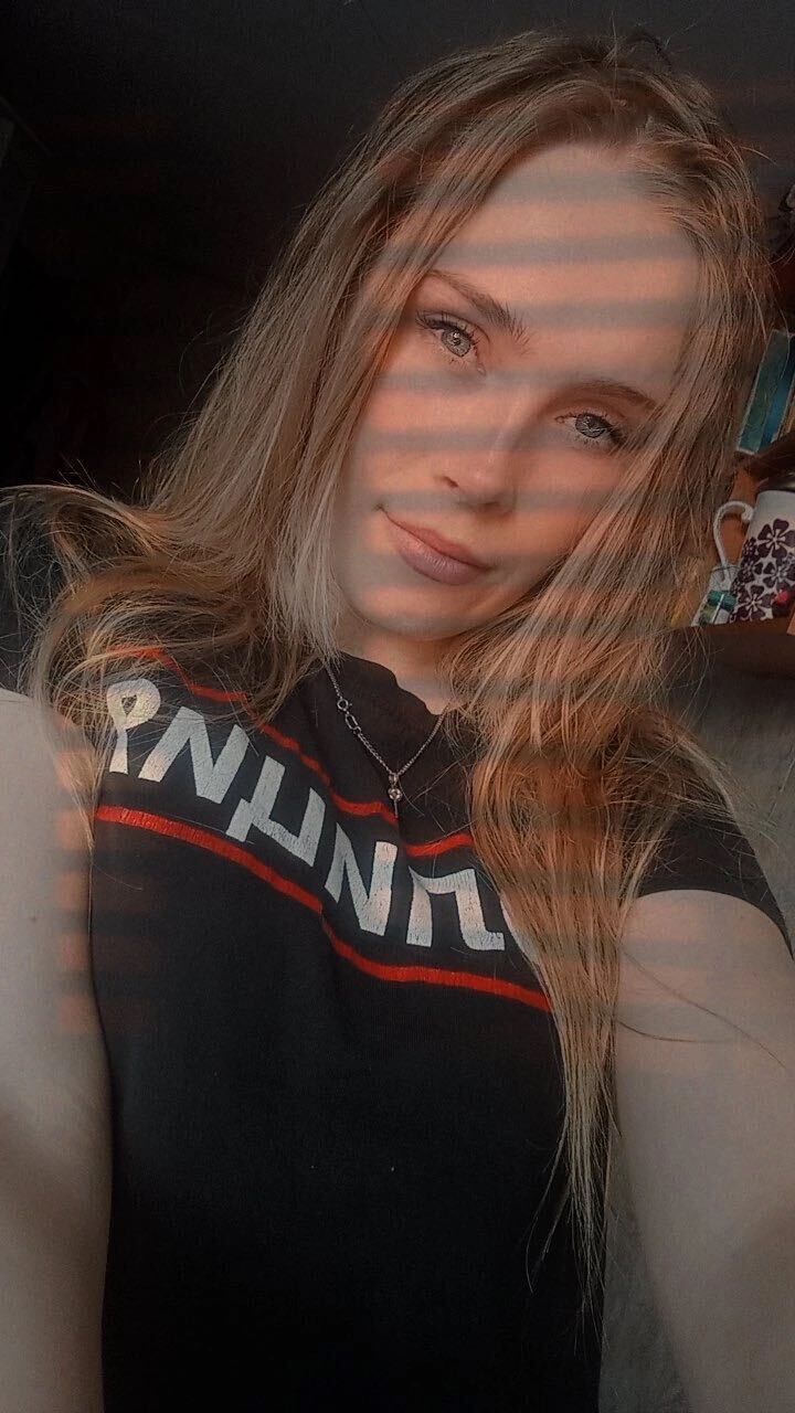  43742885  , 27 ,    