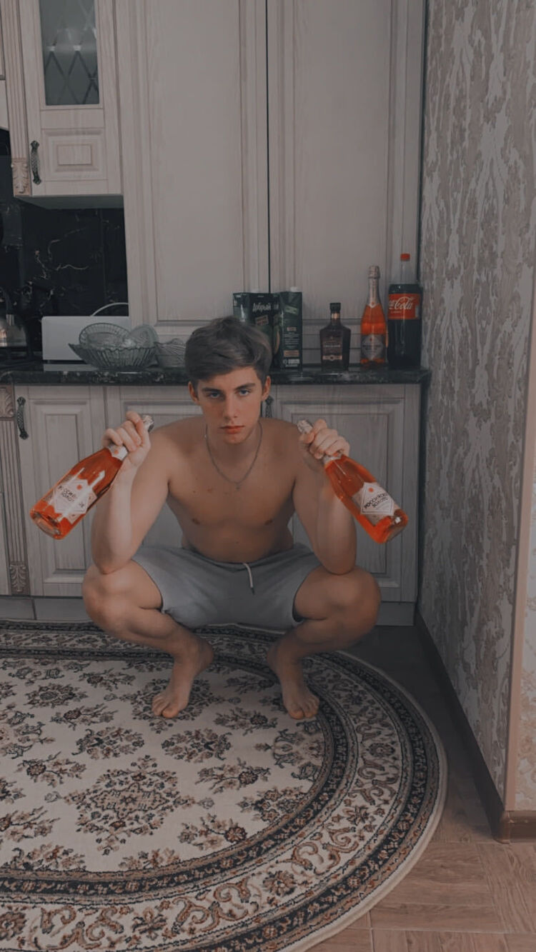  -,   , 21 ,   ,   