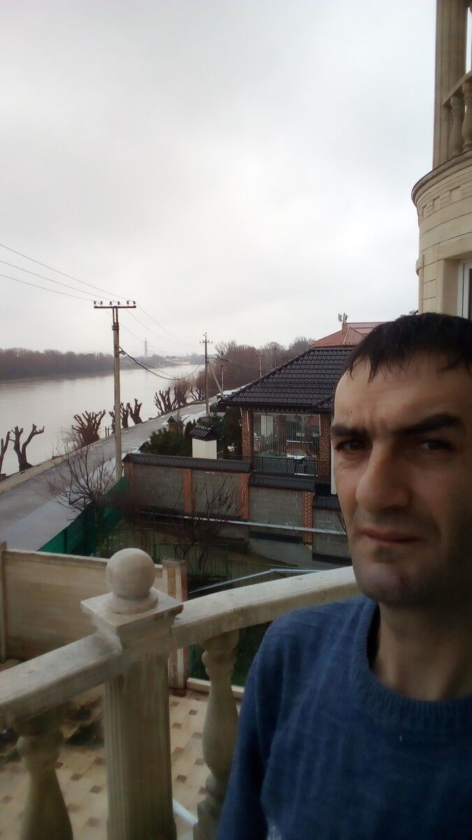  ,   Arkadi, 38 ,   ,   , c 