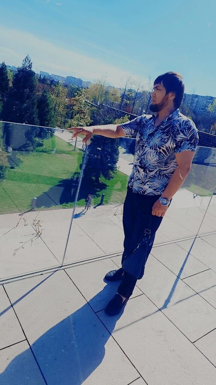  42537585  , 30 ,    