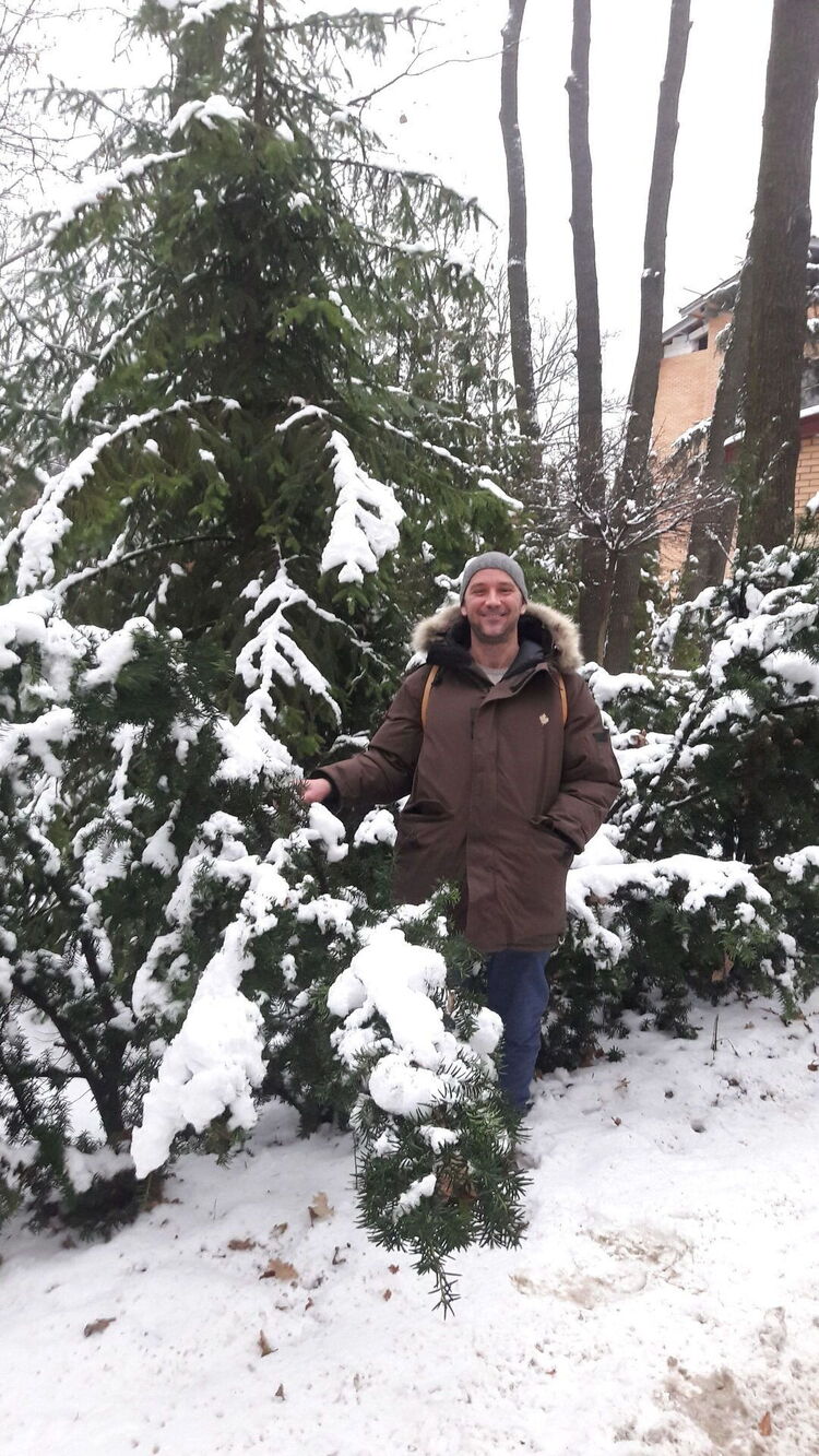  ,   Ivan, 46 ,   ,   