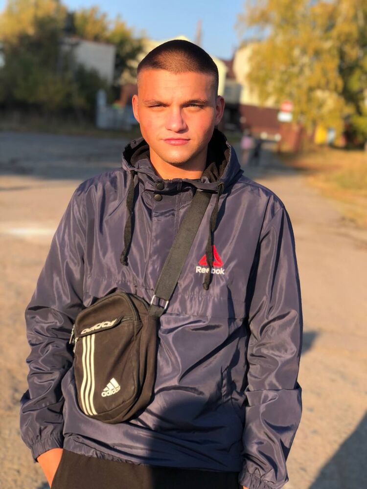  ,   Igor, 23 ,   ,   