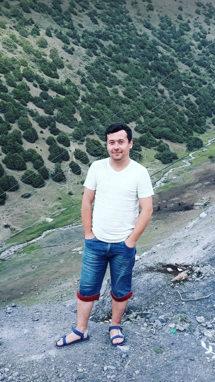  ,   Amirjon, 31 ,   ,   