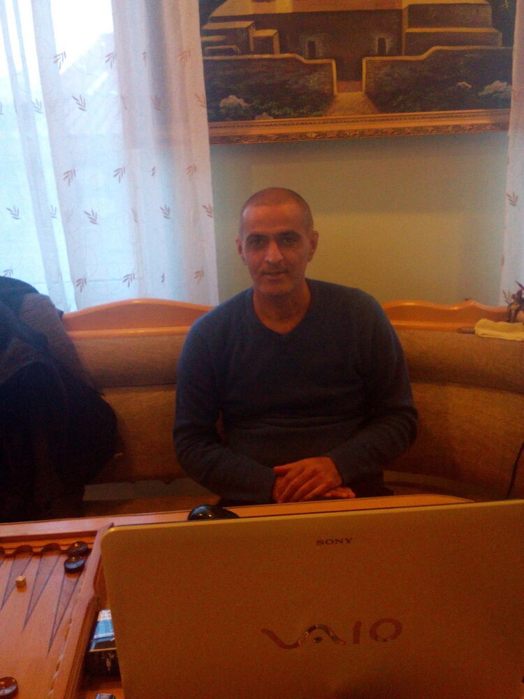  --,   , 52 ,   