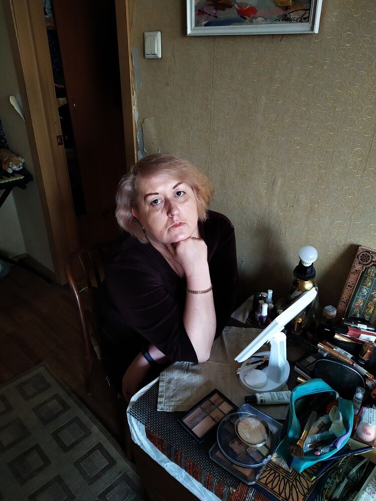  -,   , 52 ,   ,   , c 