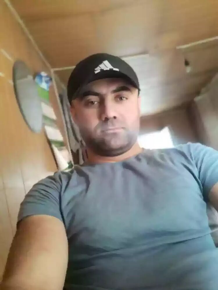  ,   Zaza, 35 ,   ,   