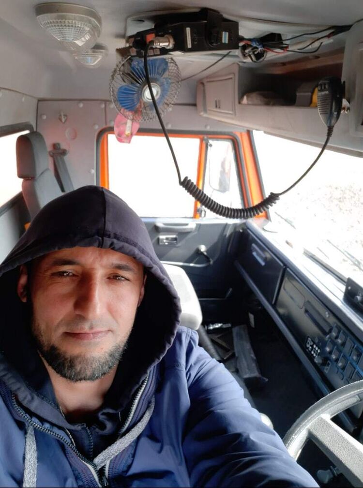  39927435  , 34 ,    