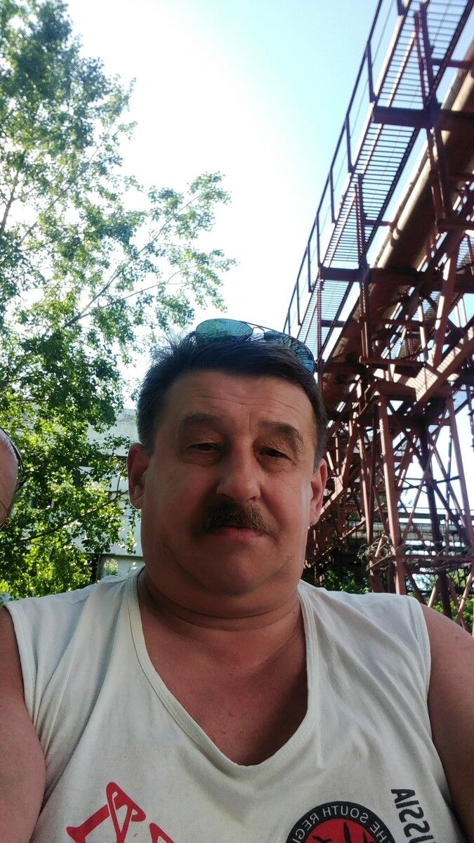  18246955  , 64 ,    