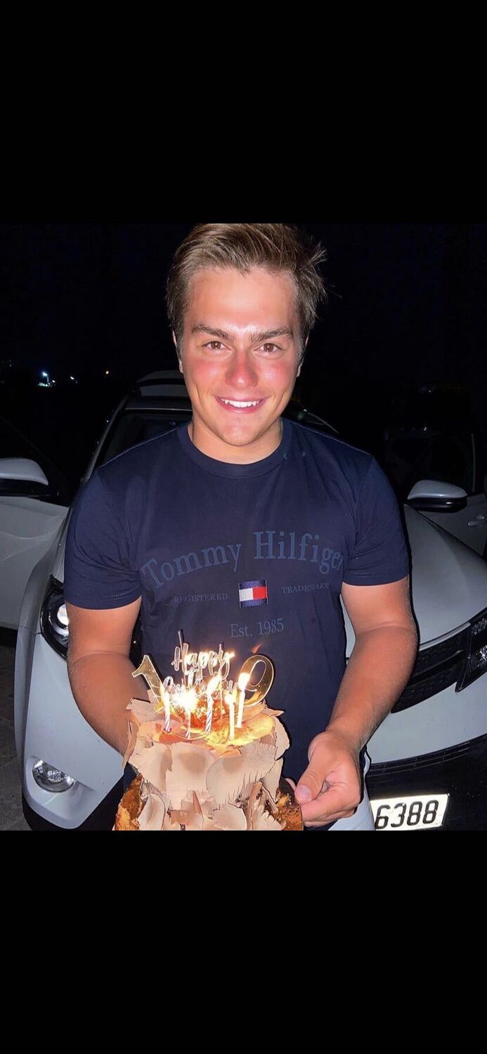  La Florida,   Elvir, 22 ,   ,   