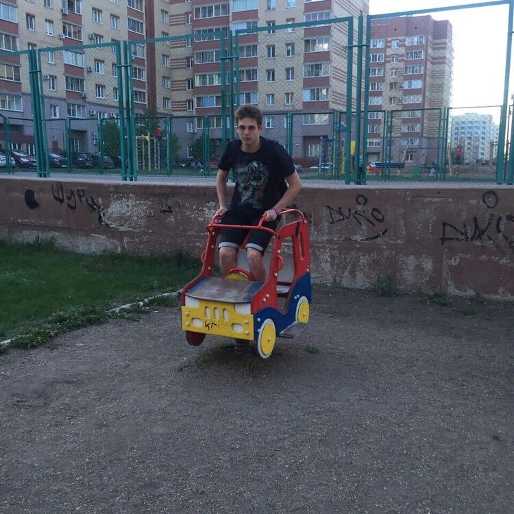  28749775  , 23 ,    -