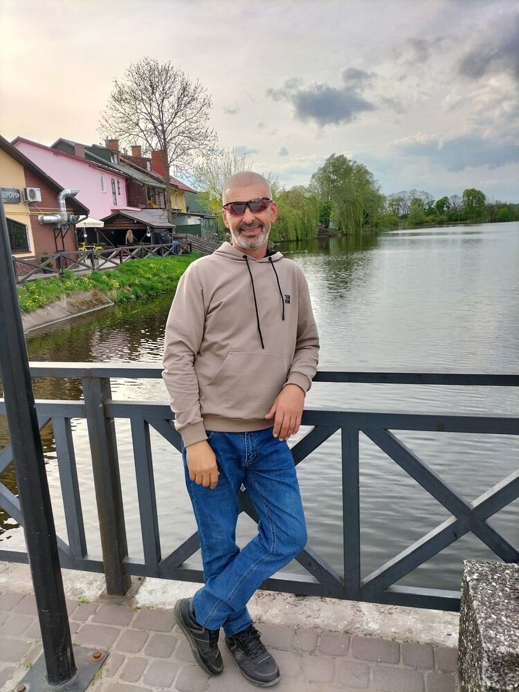  ,   , 52 ,   