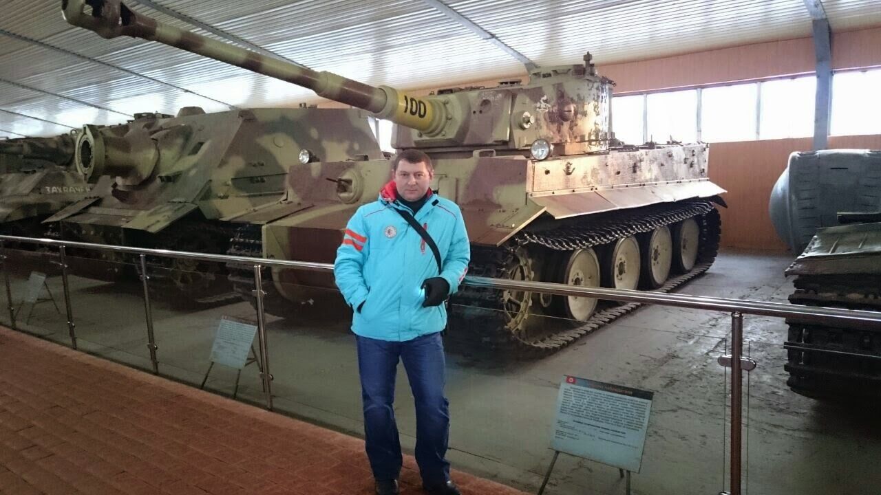  32008095  , 48 ,    -