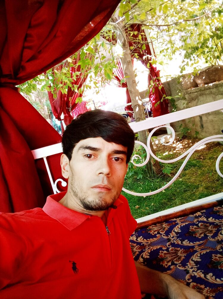  23818885  Sanjar, 33 ,    