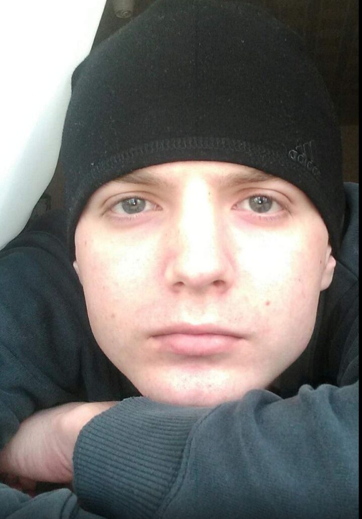  37589005  , 33 ,    