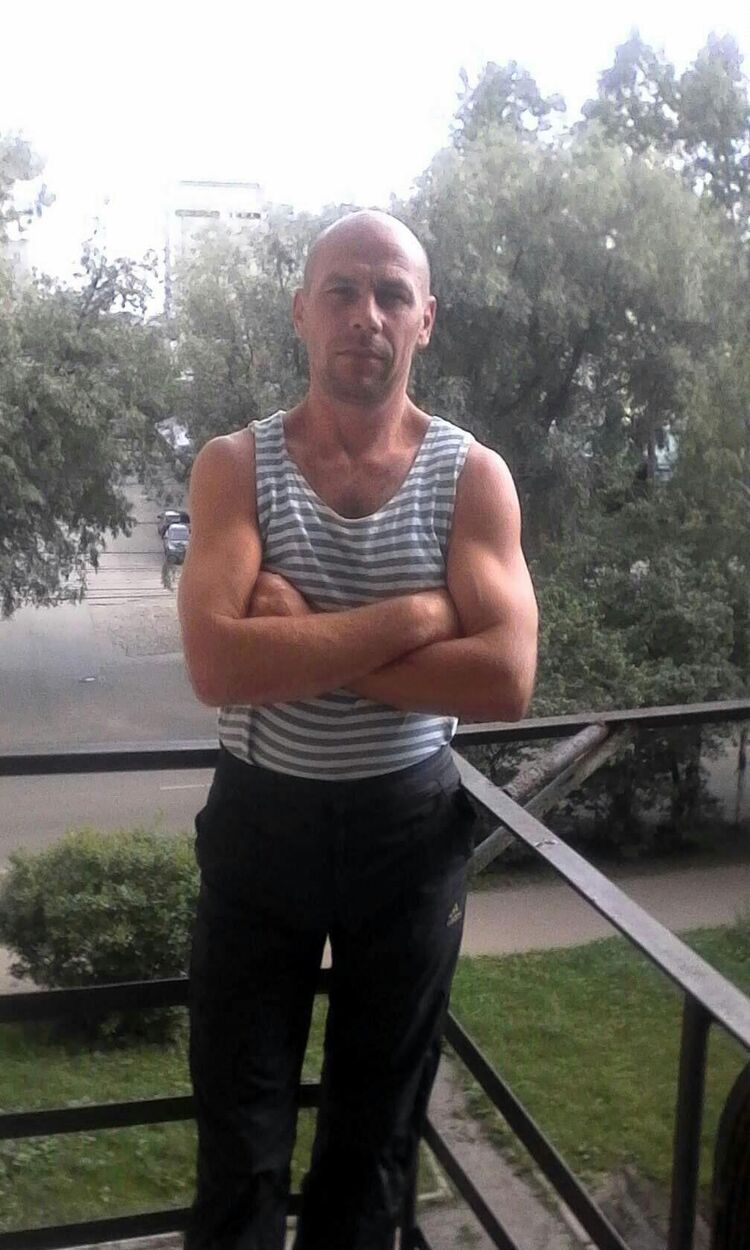  37079705  , 48 ,    