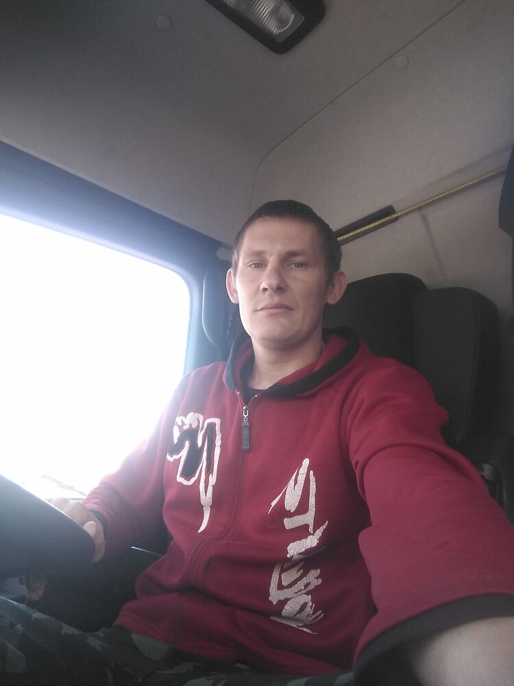  25899455  , 33 ,    
