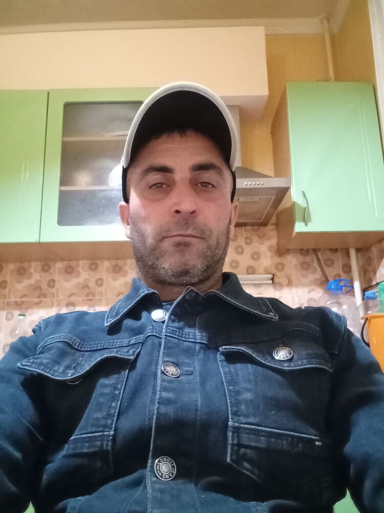  ,   Ali, 39 ,   ,   