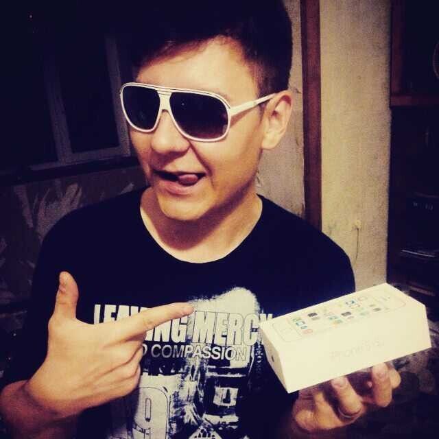 ���� 20058825 ������� �����, 32 ����, ���� ���������� � �������-��-����