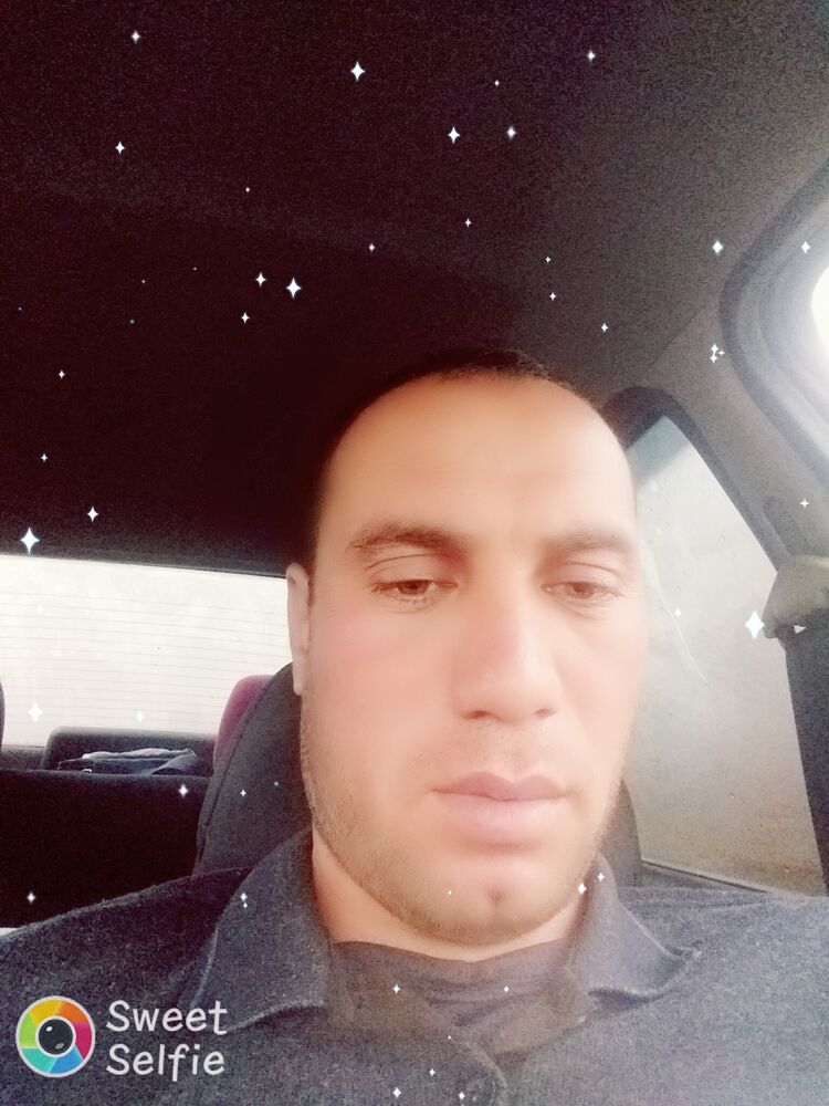  28781515  Azamat, 36 ,    