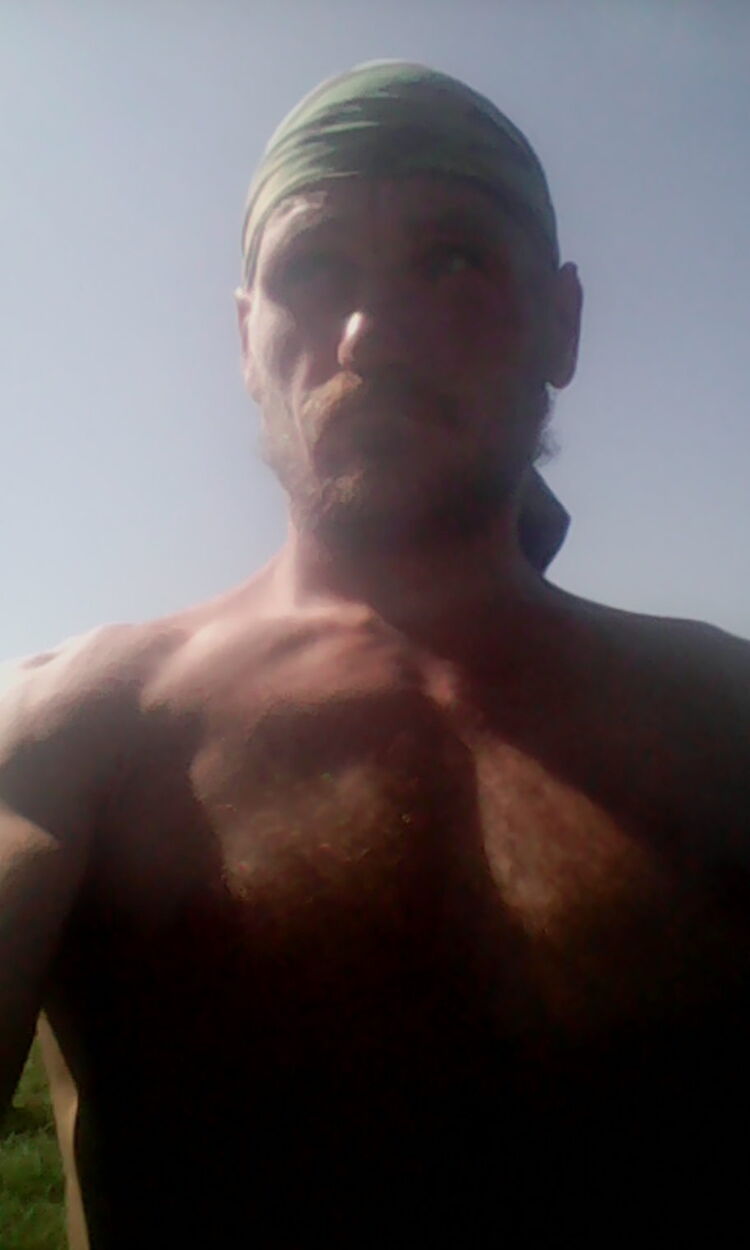  32357855  , 40 ,    