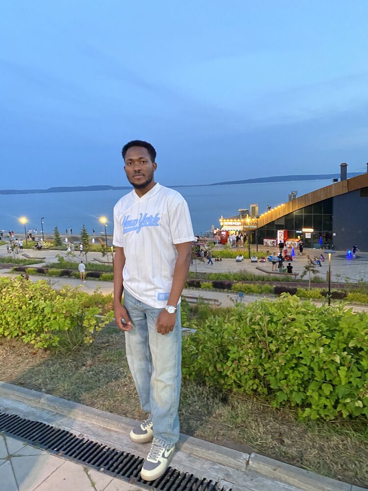  ,   Alaeldin, 27 ,   ,   , c 