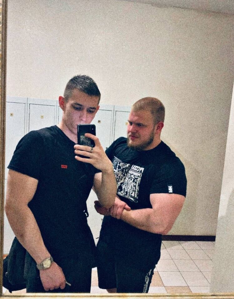  ,   , 28 ,   